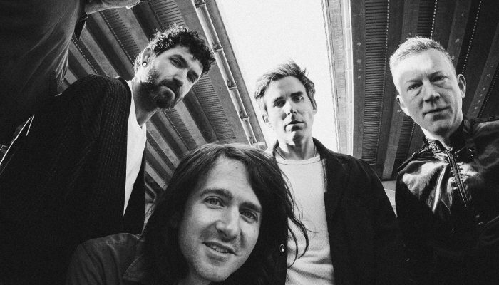 Mayday Parade Rilis Album Sad, Intim dan Menyentuh dengan “One Day At A Time”