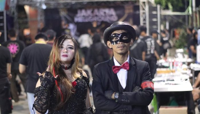 FLOWERY – Lahir dari Cinta, Hidup dalam Gothic Metal